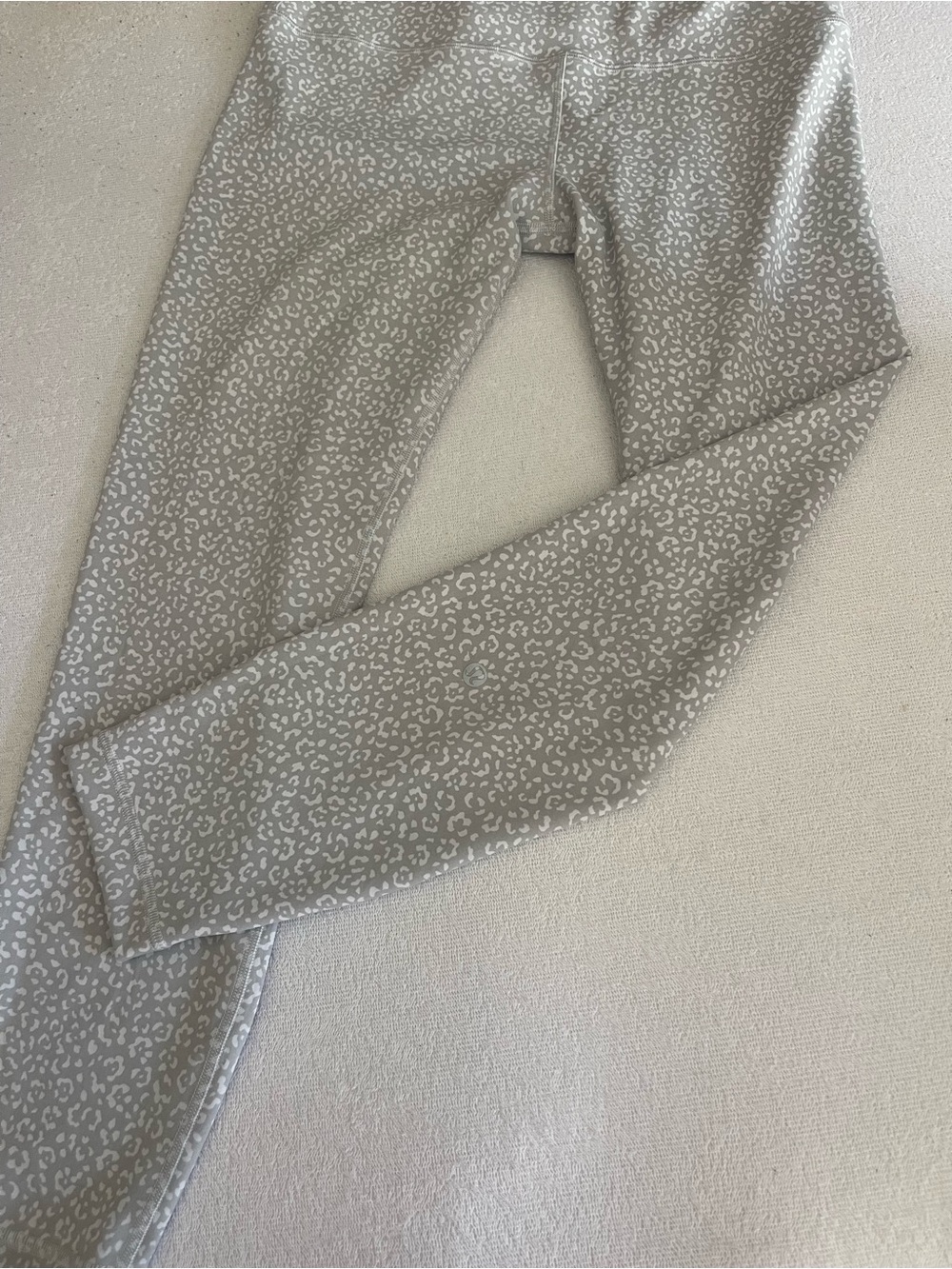 lululemon athletica Gray Leopard Print Leggings